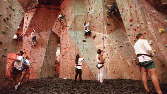 Wearing Fitness Clothes and Climbing the Peak Journey